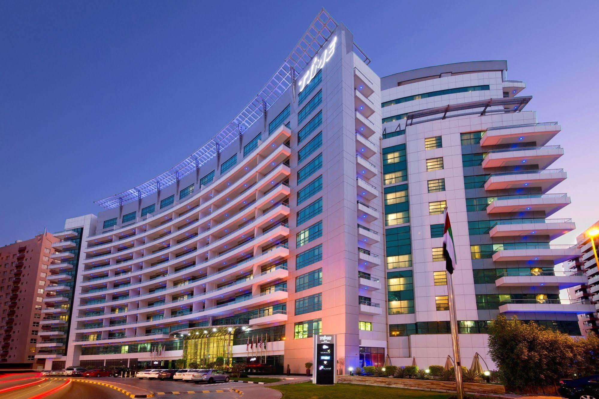 Time Oak Hotel & Suites Dubai Exterior photo